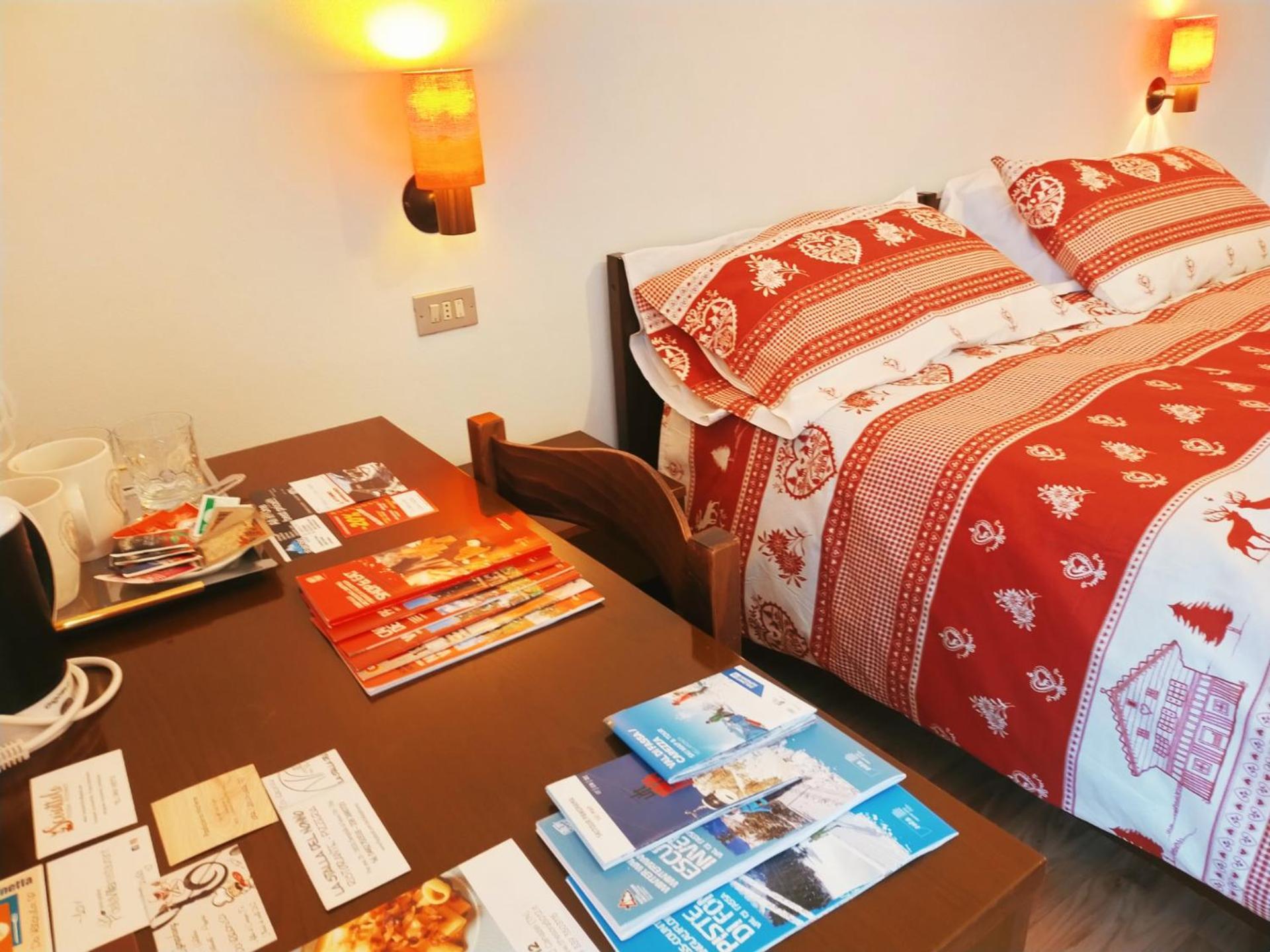 Cesa Cherpei - Dog Friendly Campitello di Fassa Room photo